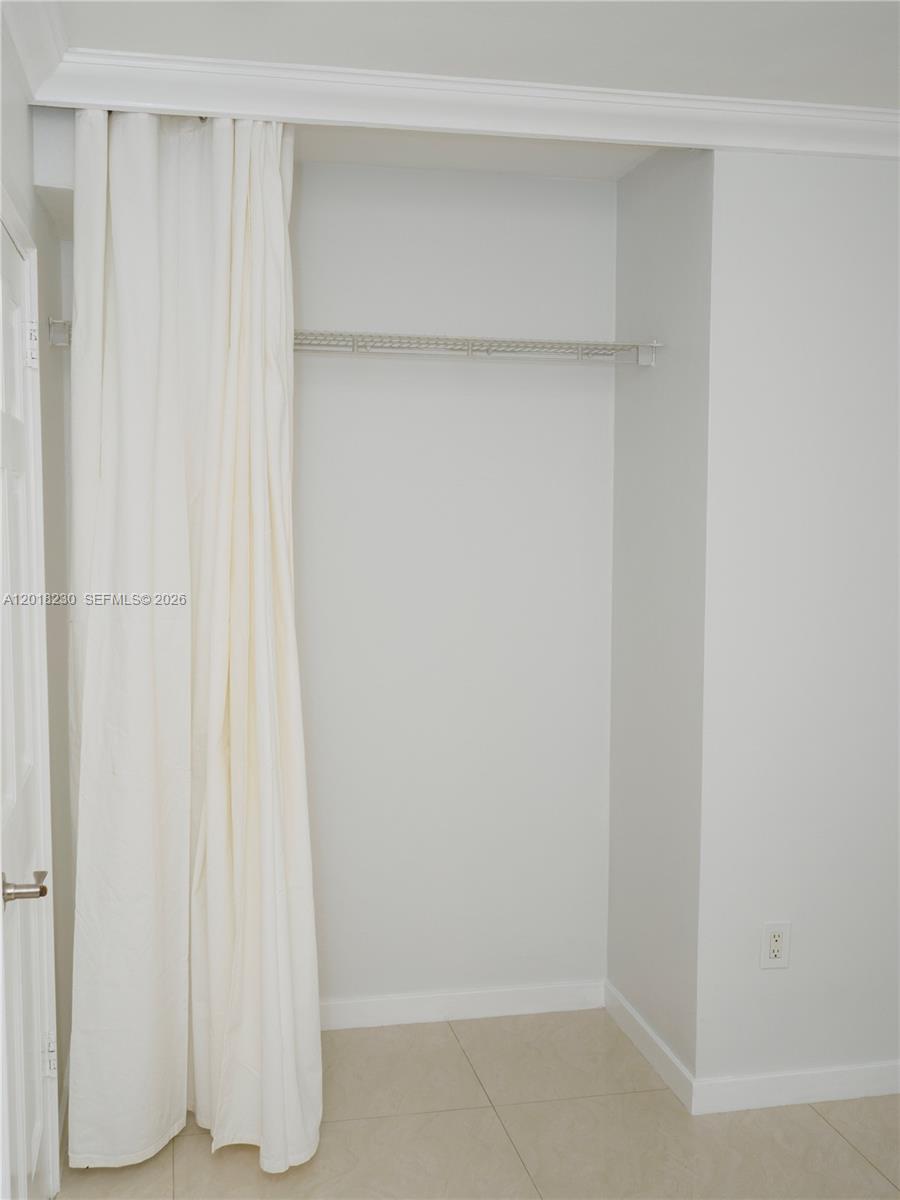 ORANGE PARK - Residential Income