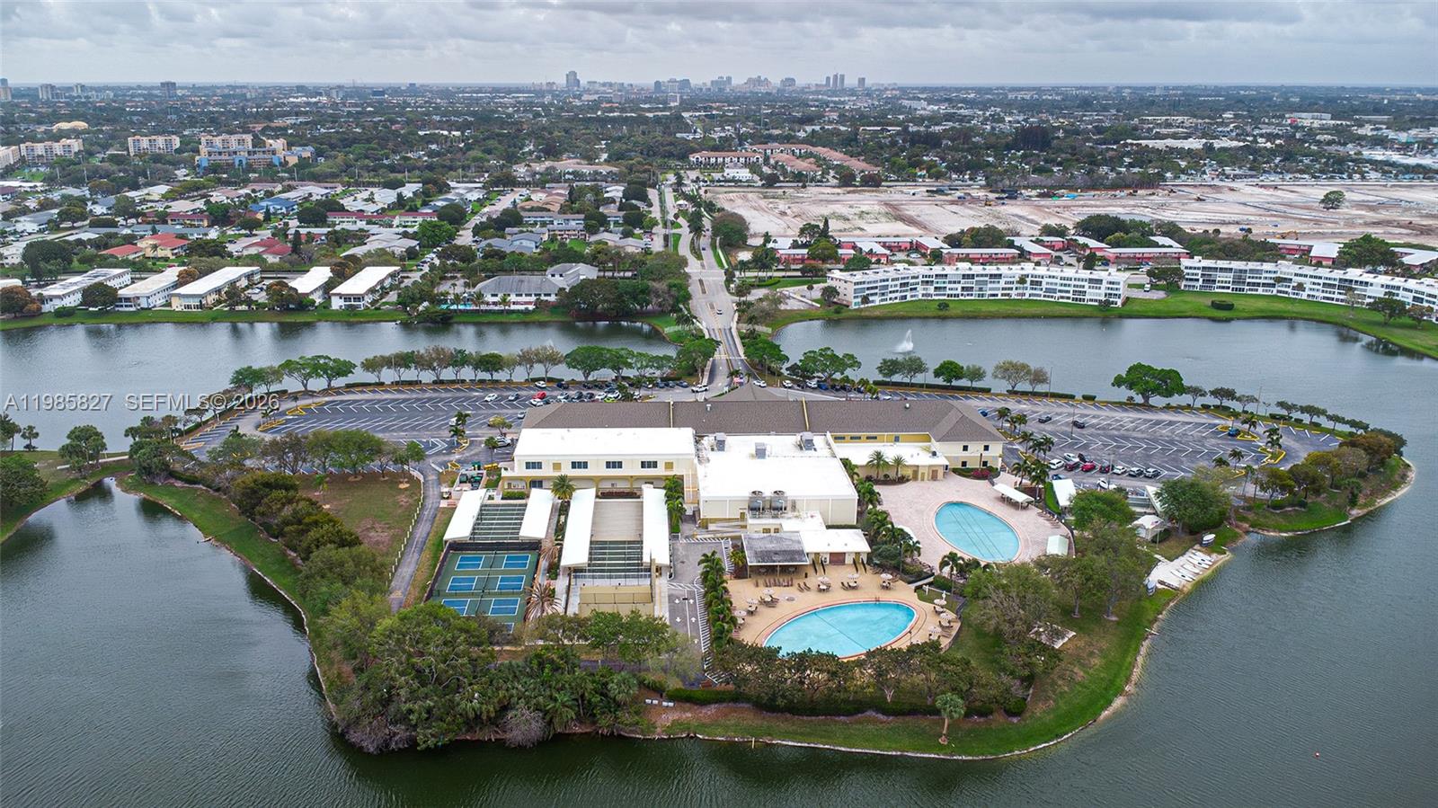 SHEFFIELD CONDOS A TO Q - Residential