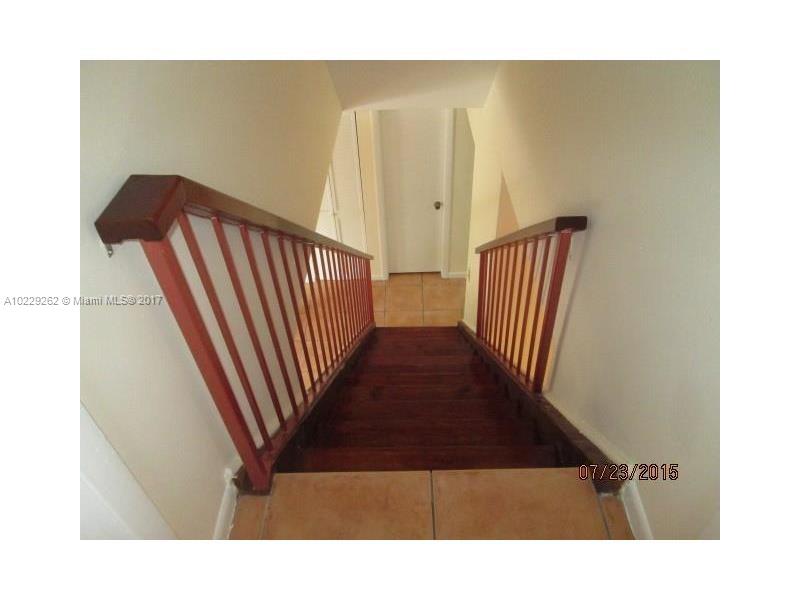 Snapper Village Condo Ph - Residential Lease