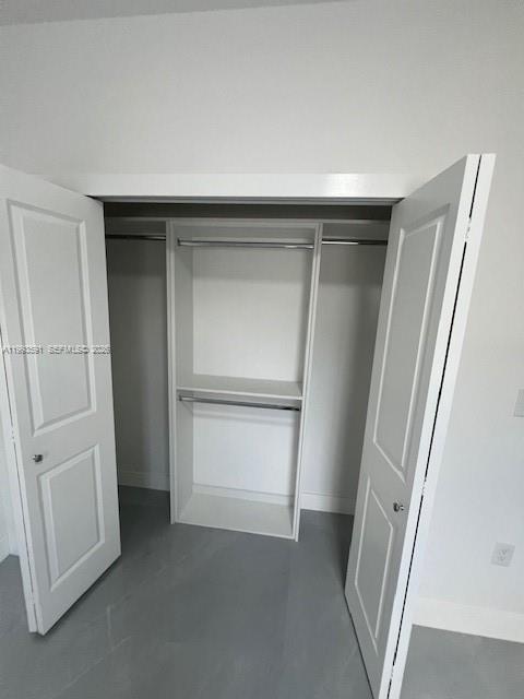 1ST ADDN TO LAWNDALE - Residential