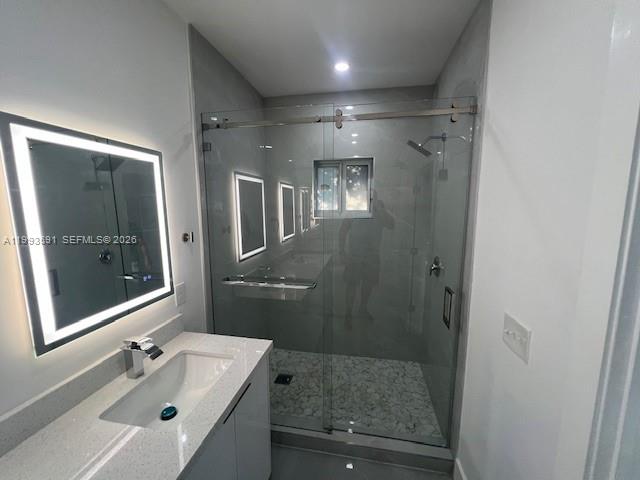 1ST ADDN TO LAWNDALE - Residential