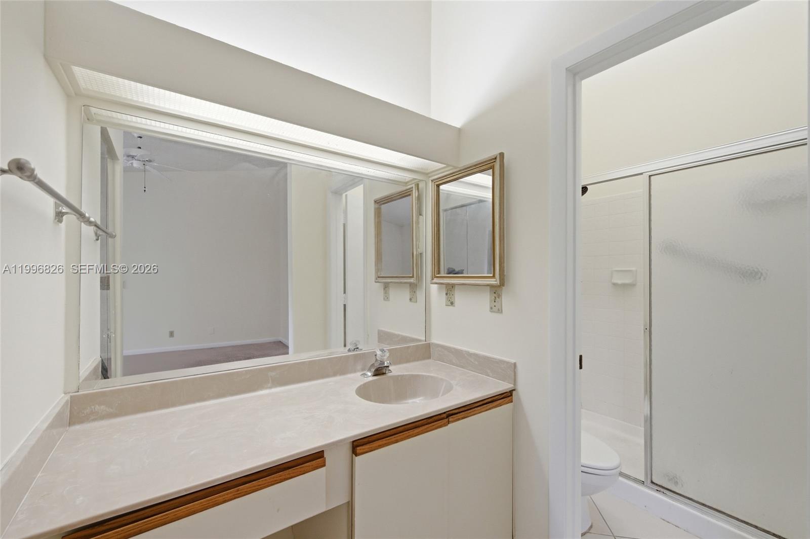 BAYWOOD VILLAGE II-B COND - Residential