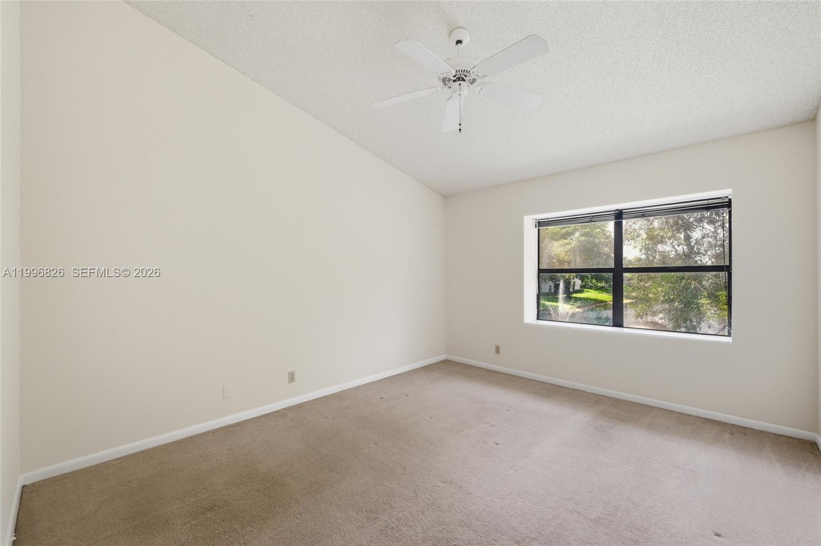 BAYWOOD VILLAGE II-B COND - Residential