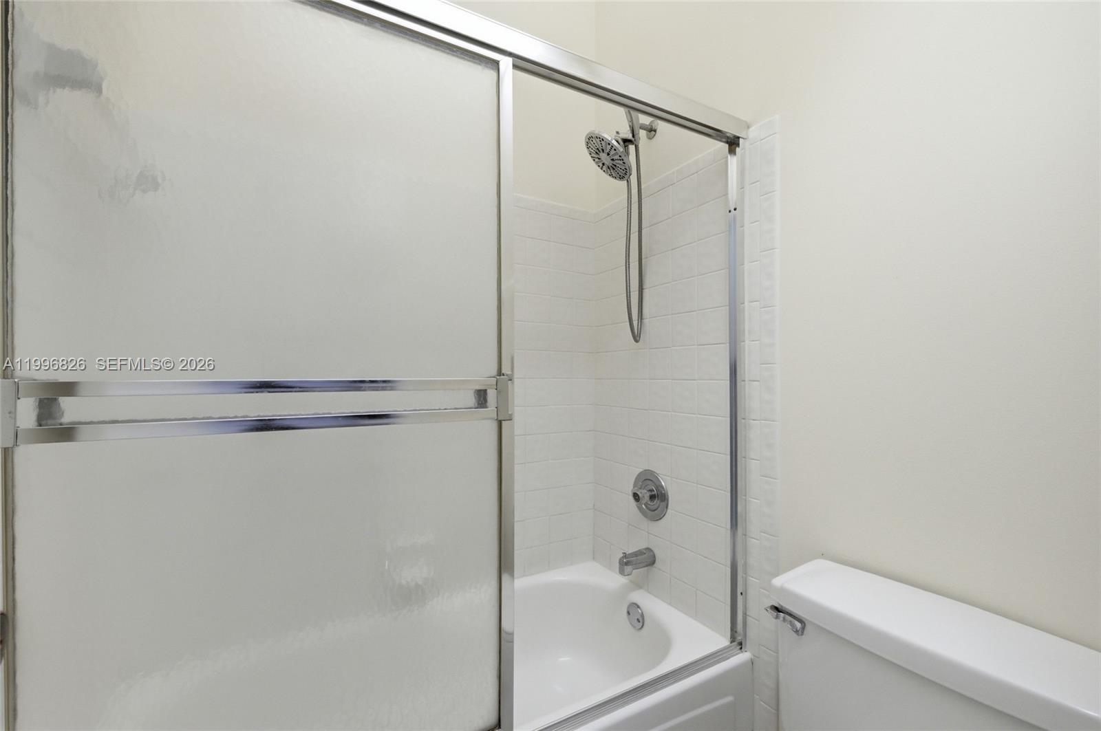 BAYWOOD VILLAGE II-B COND - Residential