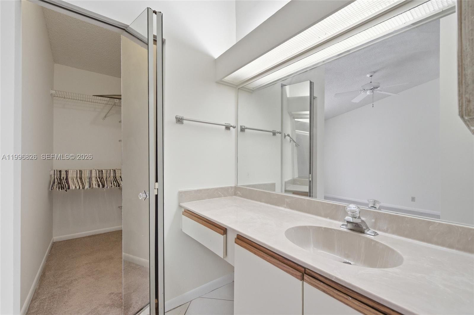 BAYWOOD VILLAGE II-B COND - Residential