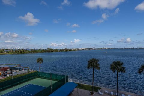 3301 NE 5th Ave 511 Miami FL 33137