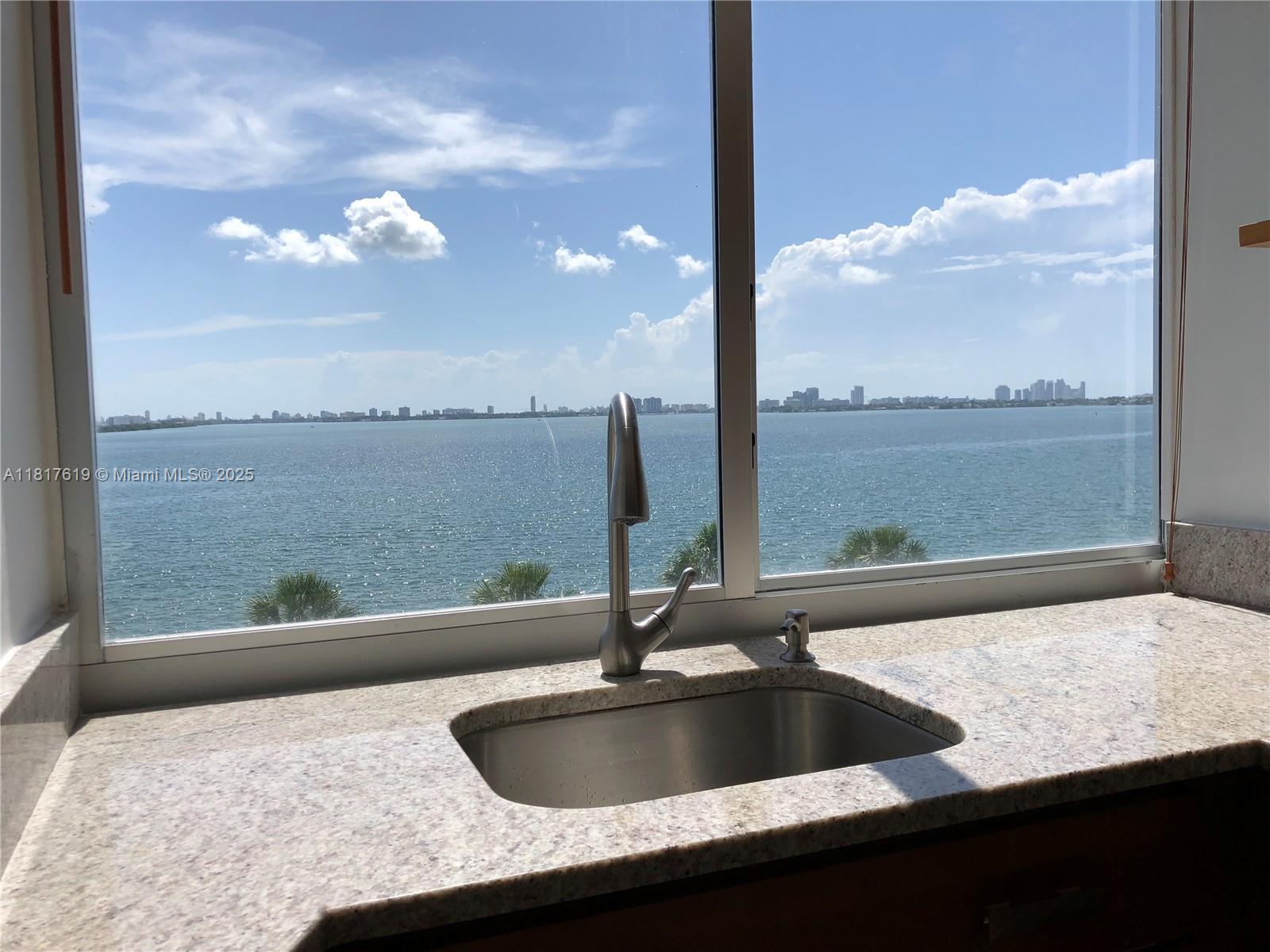 3301 Ne 5th Ave 511, Miami, Broward County, Florida - 2 Bedrooms  
2 Bathrooms - 