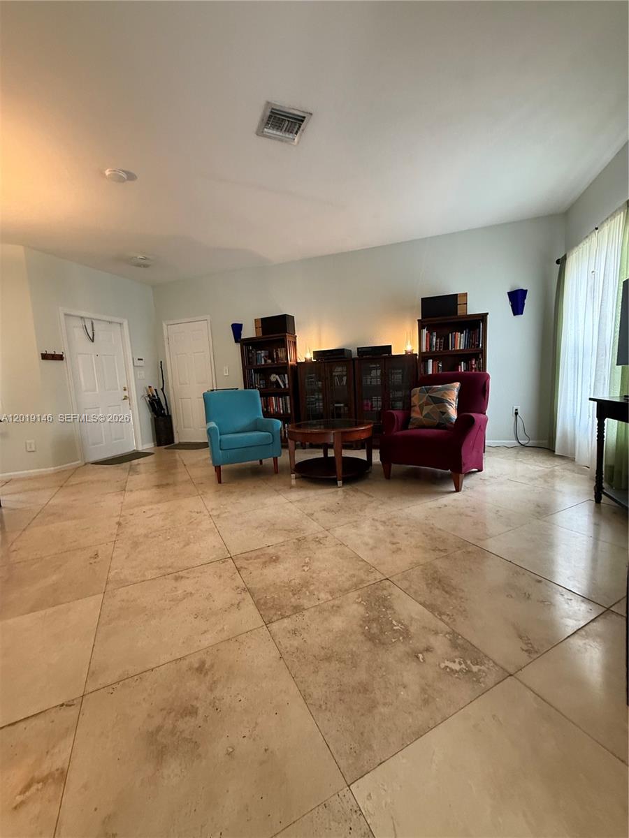 PEMBROKE ISLES V - Residential