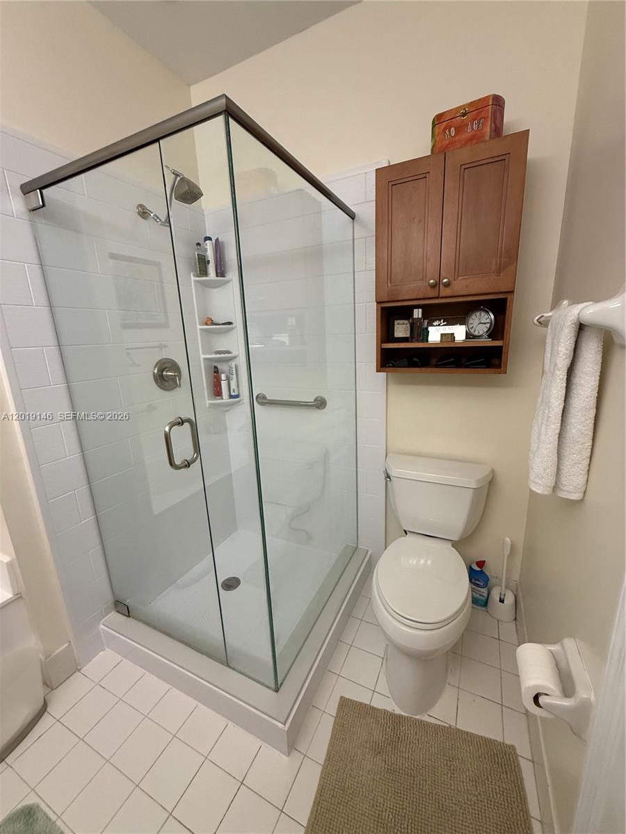 PEMBROKE ISLES V - Residential