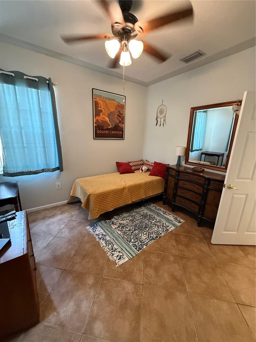 PEMBROKE ISLES V - Residential