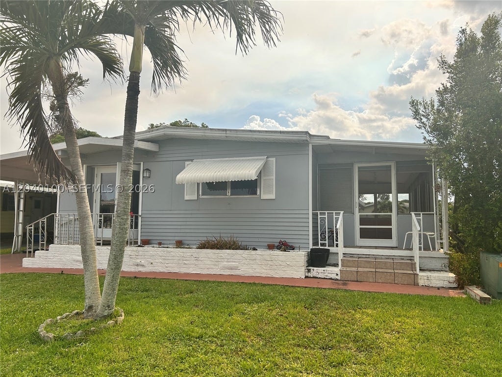 Photo of 2341 SW 84th Ave, Davie, FL 33324 (MLS # A12040100)