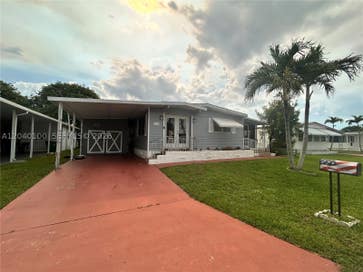 2341 SW 84th Ave Davie FL 33324