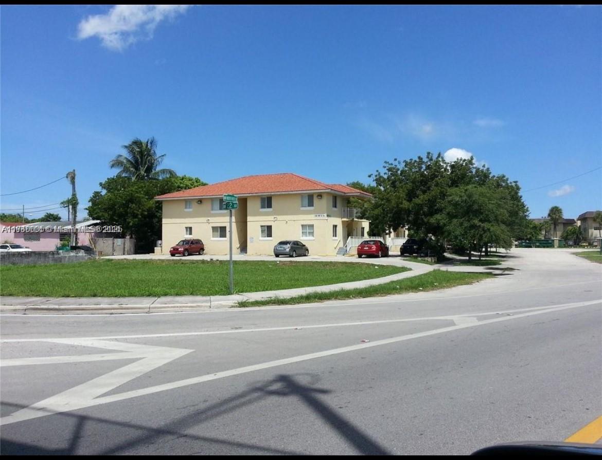 Rental Property at 2185 Nw 16th Ter 20, Miami, Broward County, Florida - Bedrooms: 1 
Bathrooms: 1  - $1,650 MO.