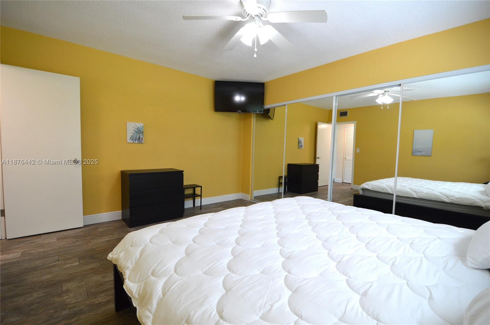 CRYSTAL COURT MANOR 11 CO - Residential