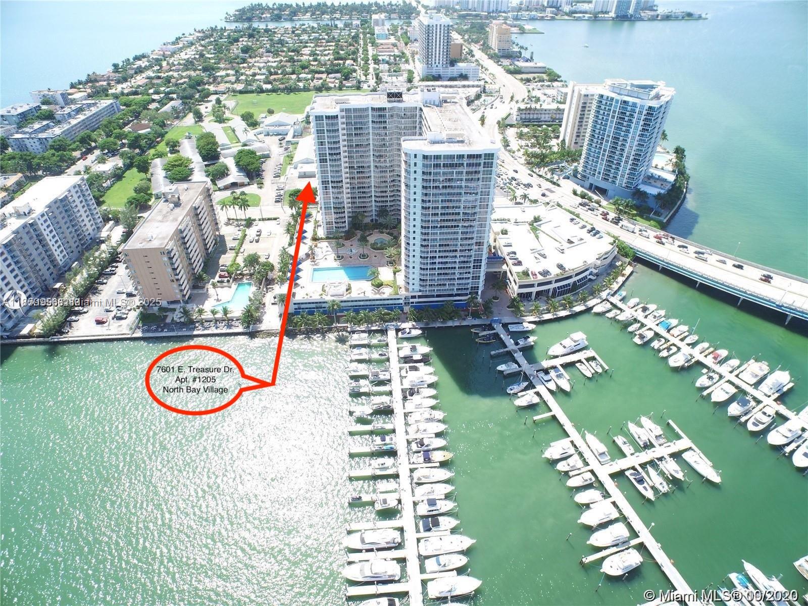 Stunning water views from every room! This spacious corner residence features two oversized balconies and floor-to-ceiling windows that fill the home with natural light, with elegant laminated wood flooring throughout, the unit offers a modern kitchen with granite countertops and stainless steel appliances. The split-bedroom floor plan provides privacy and ample closet space.
Enjoy resort-style living with exceptional amenities including an Olympic-size pool, jacuzzi, marina, BBQ area, and 24-hour lobby attendant service. Ideally located just minutes from the beach, with a grocery store, restaurants, and a school right across the street, plus easy access to major expressways.