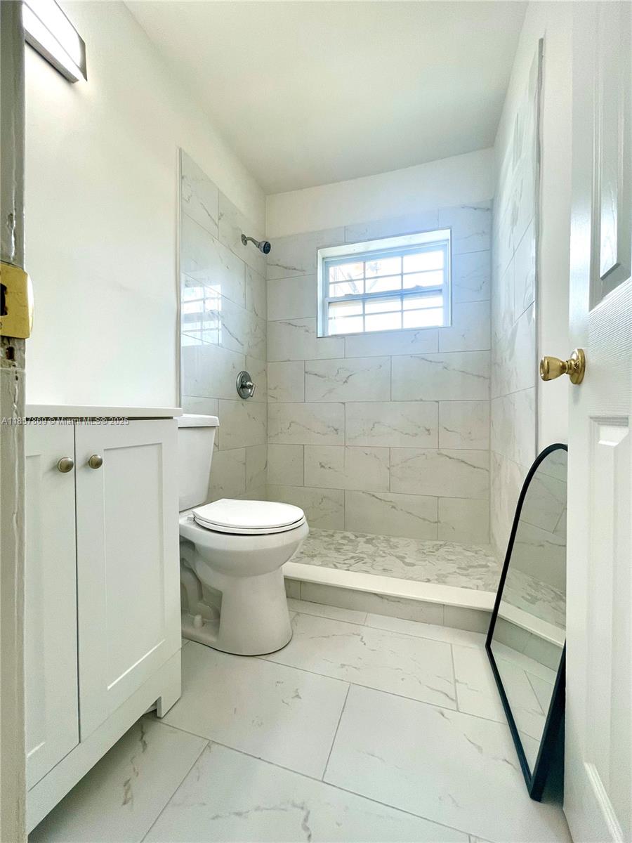 HOOSIER HEIGHTS - Residential Lease