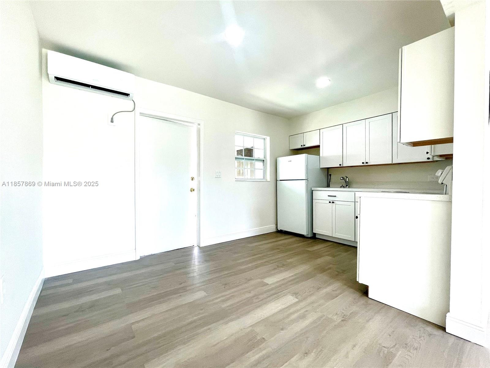 HOOSIER HEIGHTS - Residential Lease