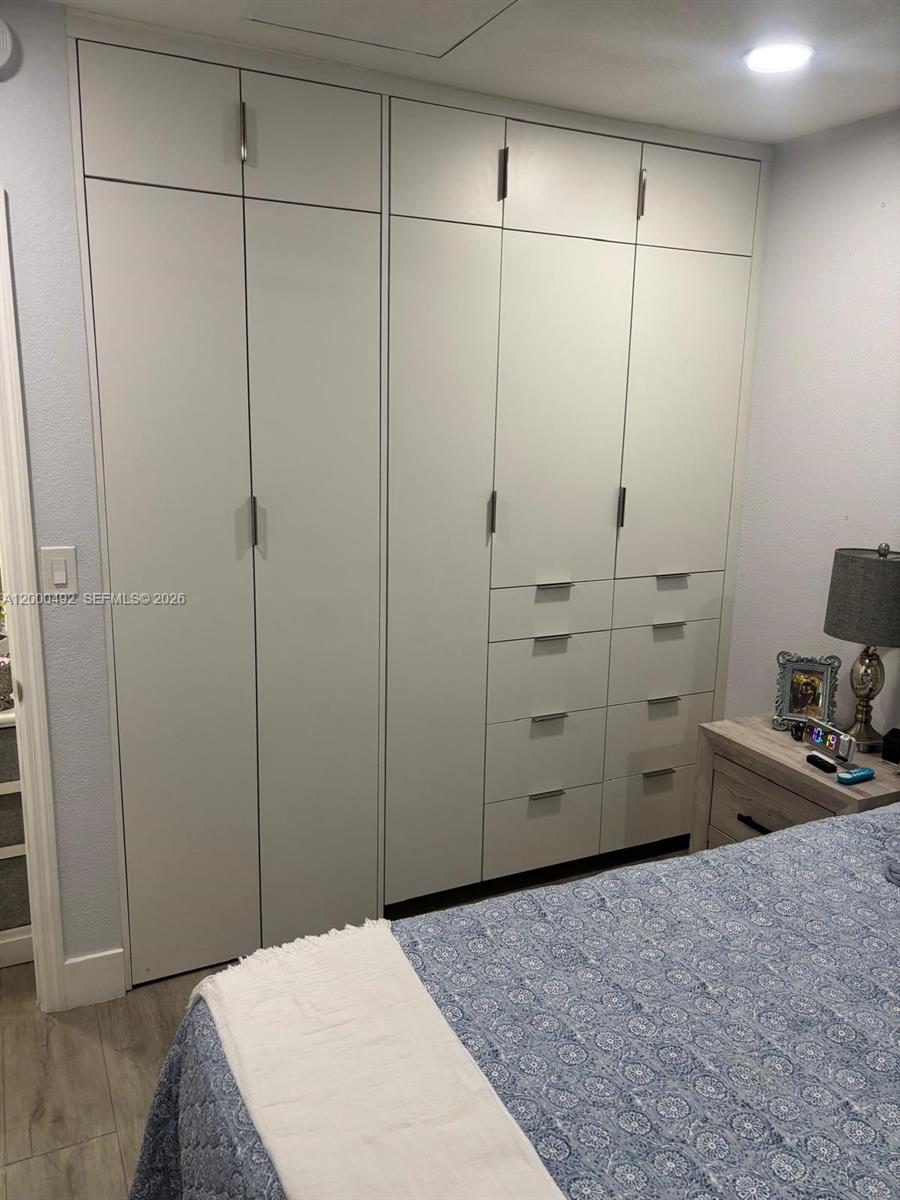 VILLA BISCAYA JARDINES CO - Residential