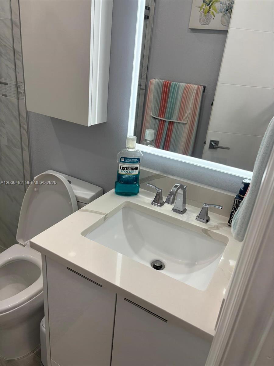 VILLA BISCAYA JARDINES CO - Residential