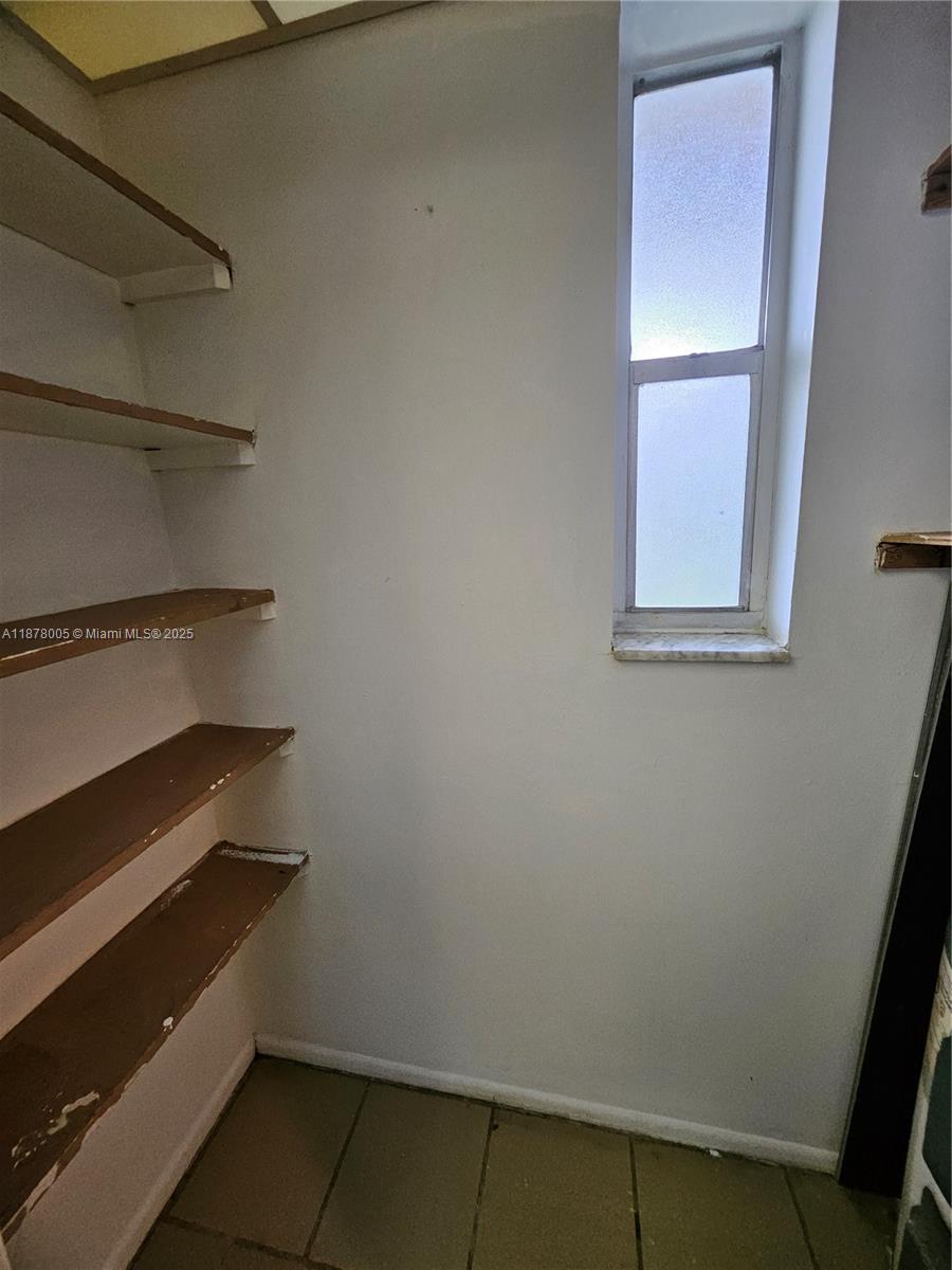 VERSAILLES GARDENS CONDO - Residential Lease