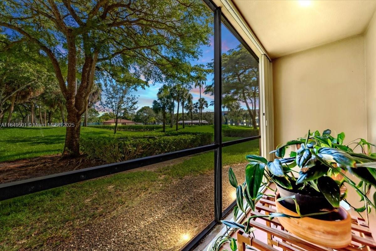 IVANHOE EAST III - Residential