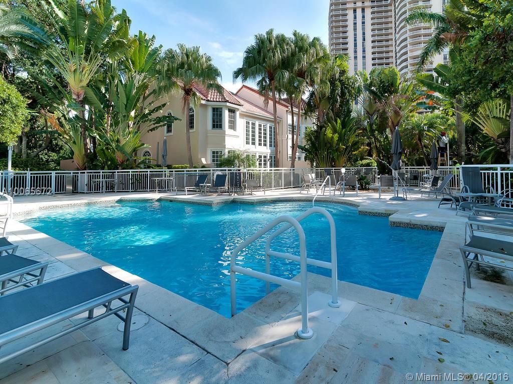 Turnberry - Residential