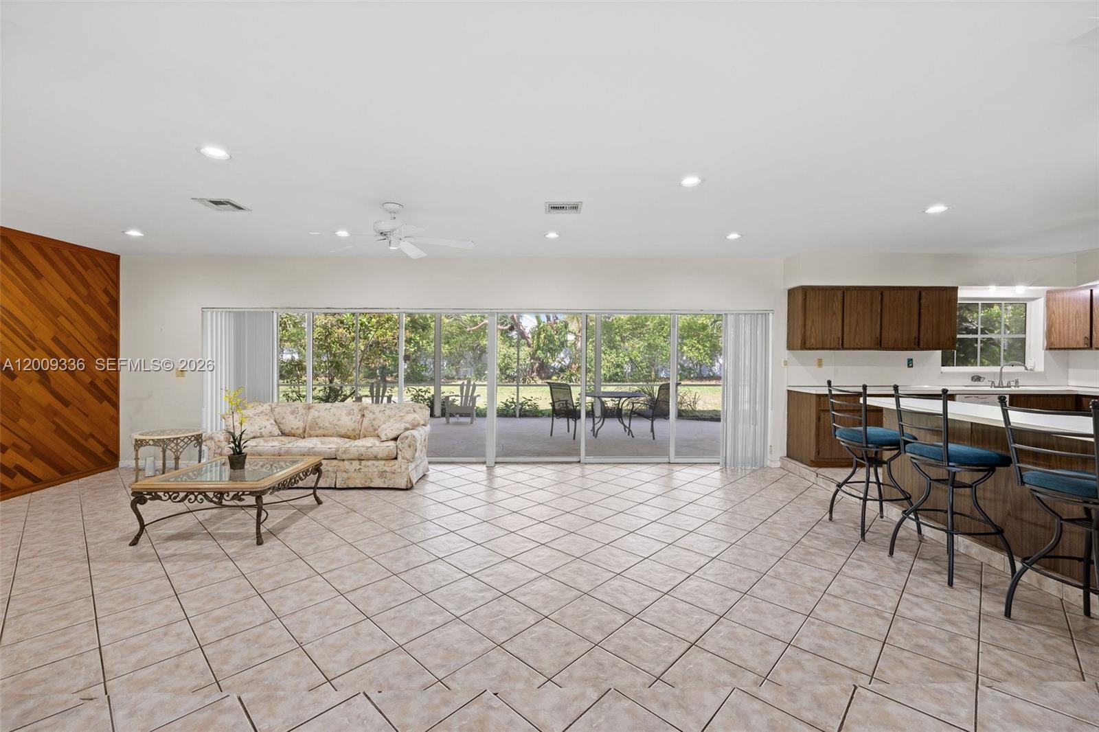 PALMETTO PINES - Residential