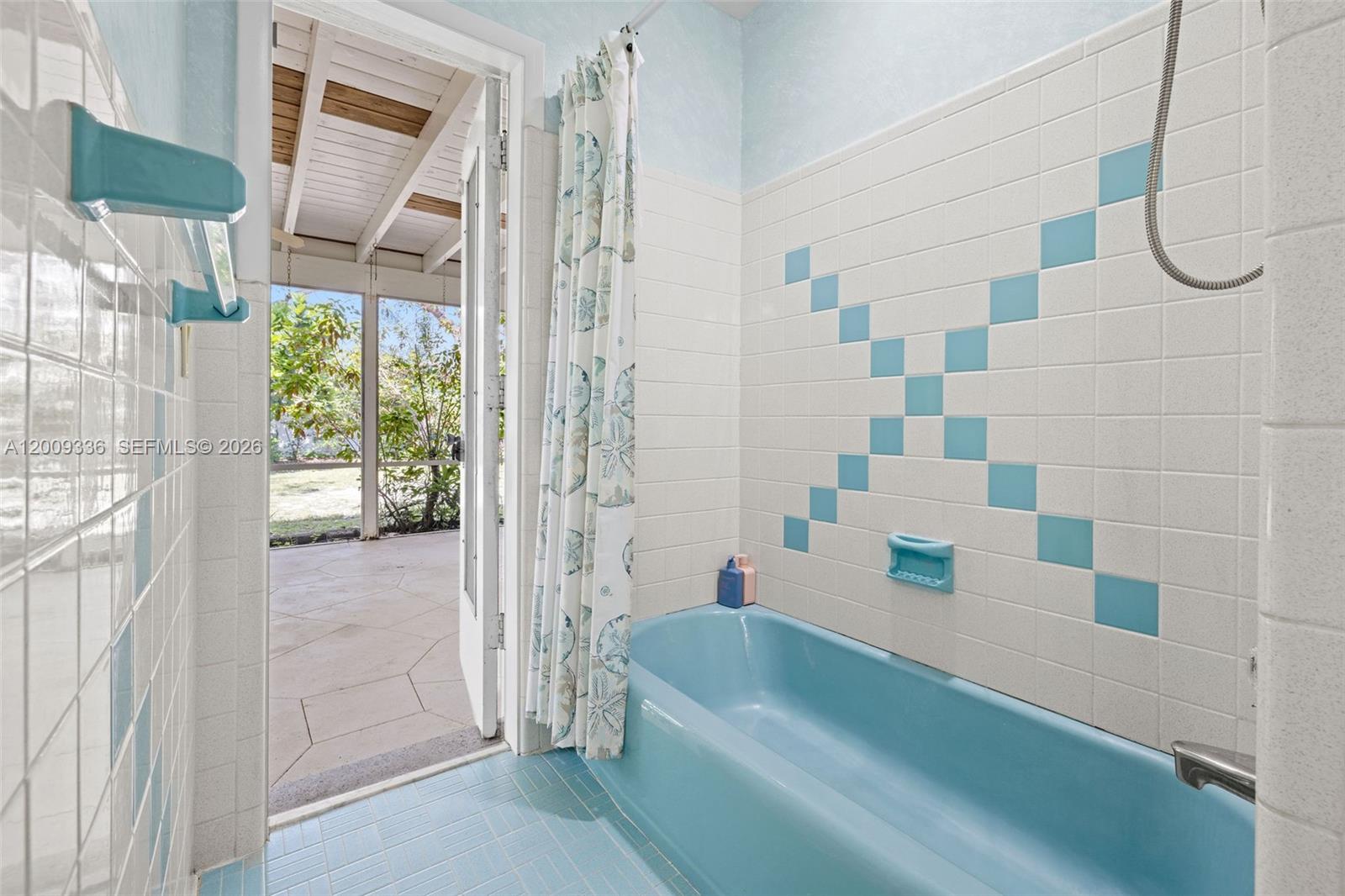 PALMETTO PINES - Residential