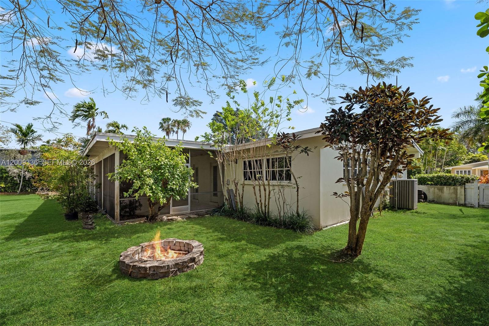PALMETTO PINES - Residential