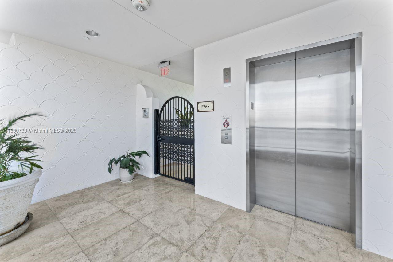 BAYVIEW FISHER ISL CONDO - Residential