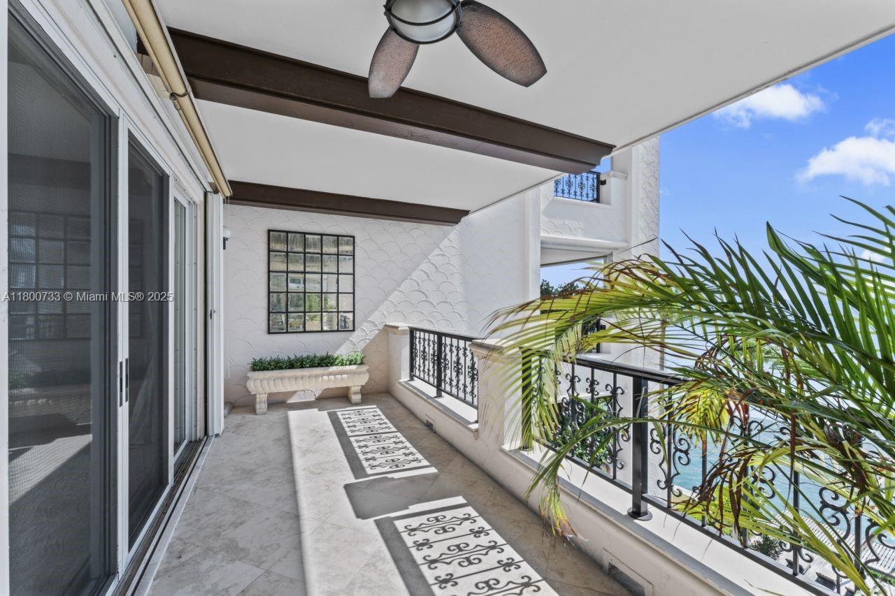 BAYVIEW FISHER ISL CONDO - Residential