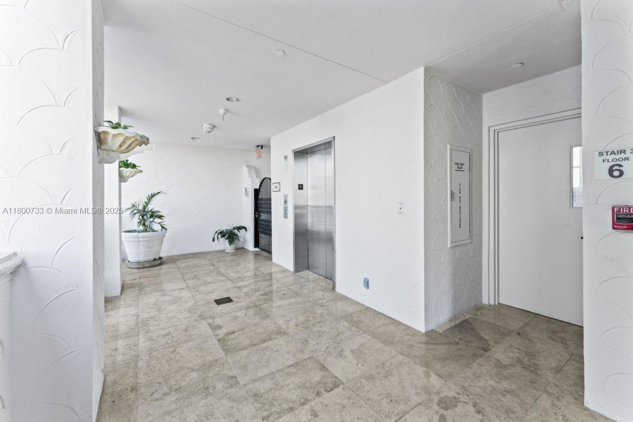 BAYVIEW FISHER ISL CONDO - Residential