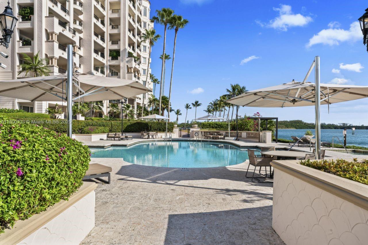 BAYVIEW FISHER ISL CONDO - Residential