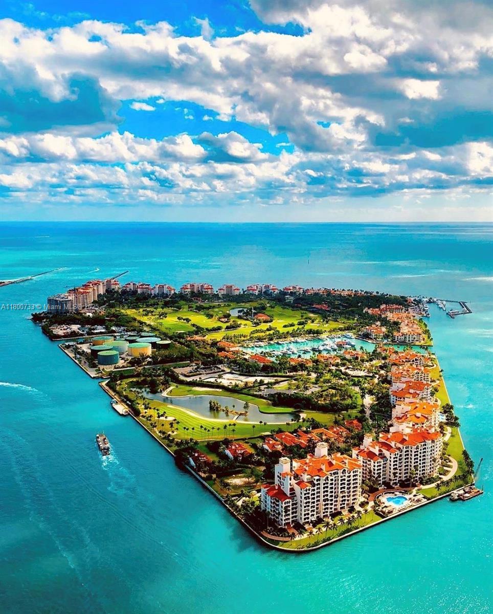 BAYVIEW FISHER ISL CONDO - Residential