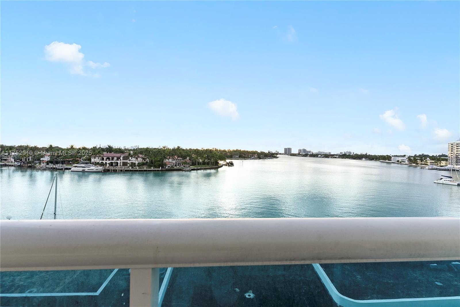 Rental Property at 6770 Indian Creek Dr 5K, Miami Beach, Miami-Dade County, Florida - Bedrooms: 1 
Bathrooms: 2  - $3,200 MO.