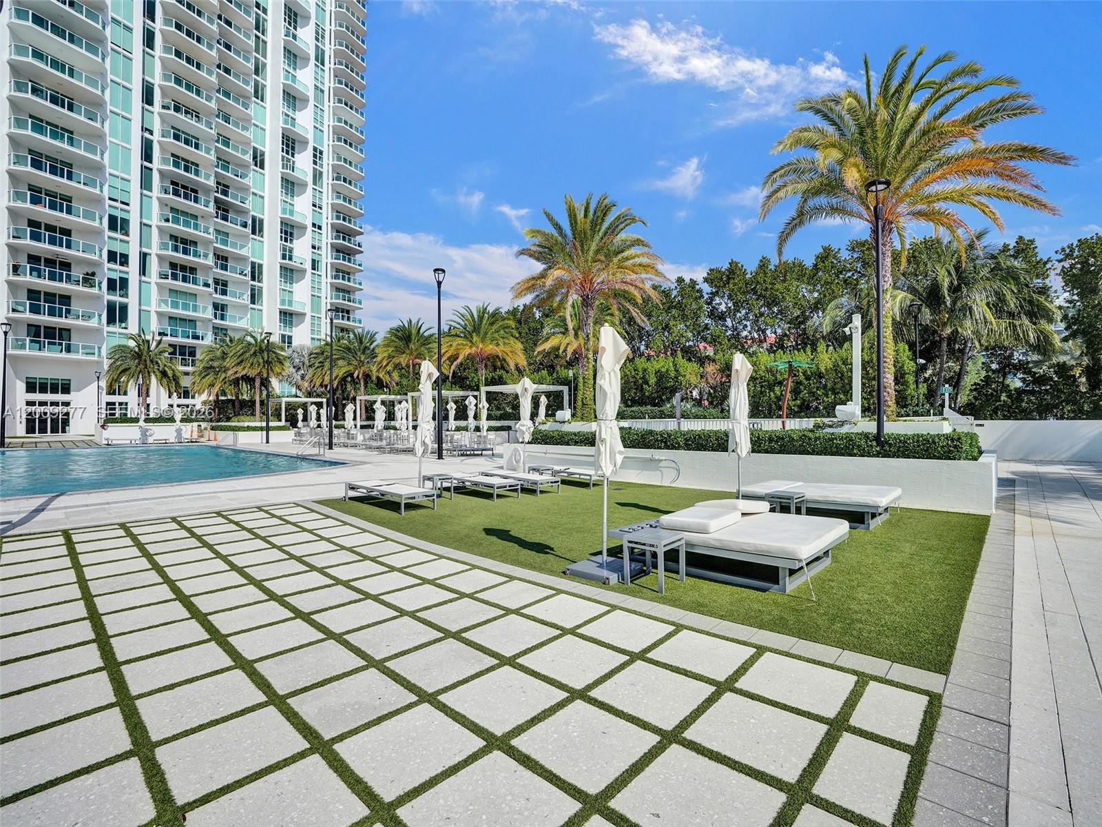 THE PENINSULA CONDO - Residential