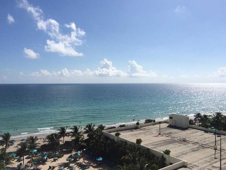 Luxurious Hollywood Beach, Direct SE Ocean-view  1BR/1.5BA/Den,10th floor unobstructed ocean, exquisitely renovated, all new kitchen with stainless appliances, new cabinets, 2 new baths, new floors, move-in ready. Centrally located between Ft Lauderdale &  S. Beach, near major shopping, dining and entertainment. Close to Gulfstream Park & Hard Rock Casino. Enjoy Hollywood Boardwalk for the beach, great food, jog, biking, swim or rollerblade. Building has 2 heated pools, clubhouse,24hr security/concierge.