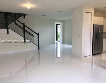 GRAND BAY SOUTH TOWNHOMES - Residential Lease