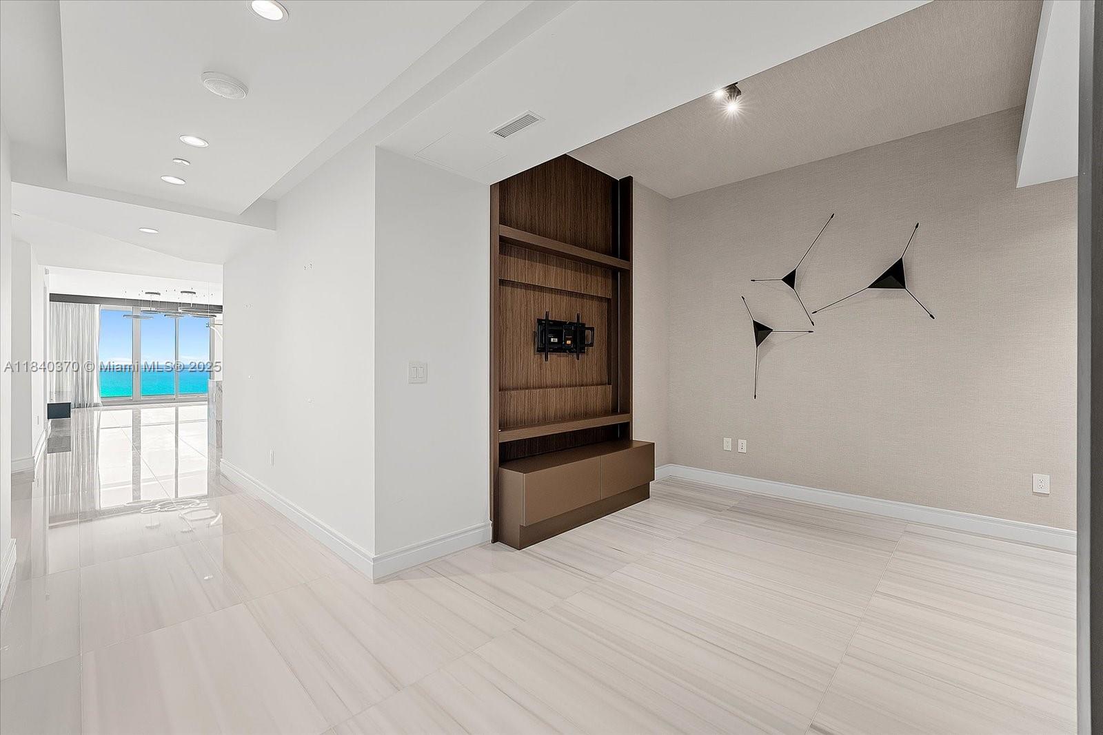 777 VIA ACQUALINA CONDO - Residential Lease