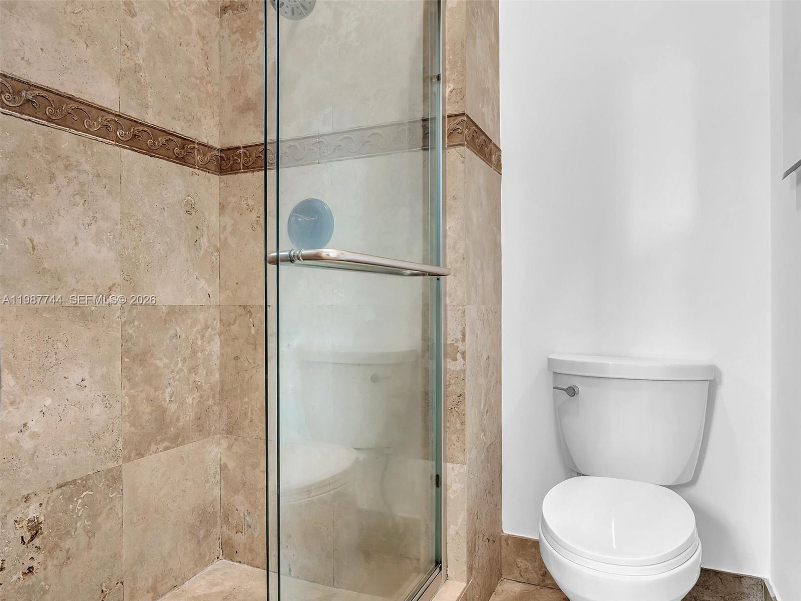 PORTOFINO CONDOMINIUM SEC - Residential Lease