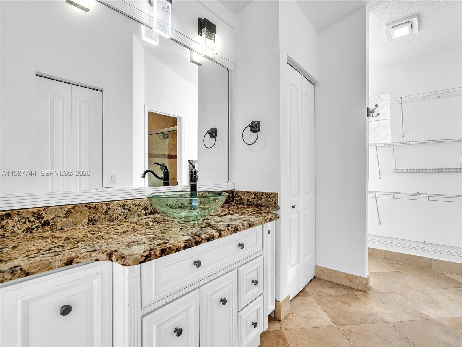 PORTOFINO CONDOMINIUM SEC - Residential Lease