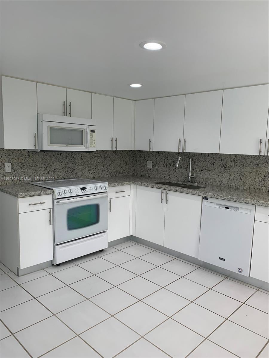 BRIDGEPOINT - Residential Lease