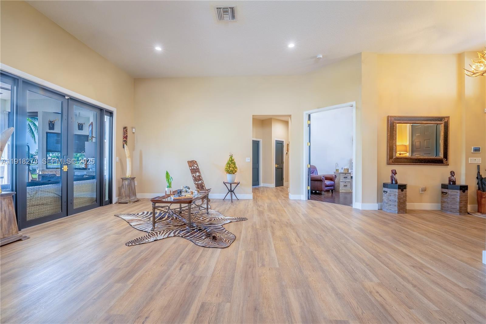 IMAGINATION FARMS EAST - Residential