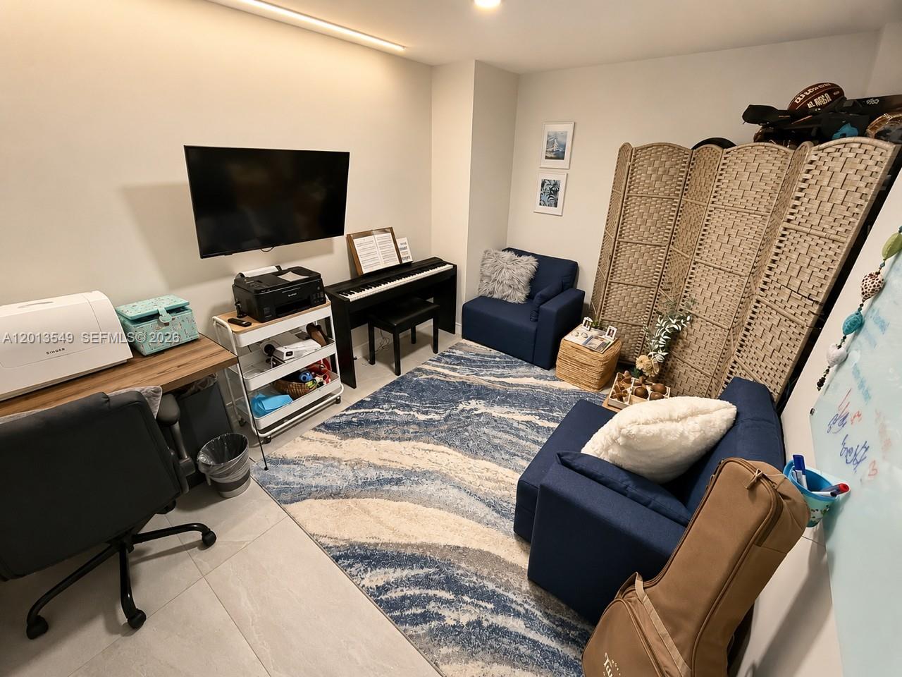 MARINA PALMS RESIDENCES S - Residential
