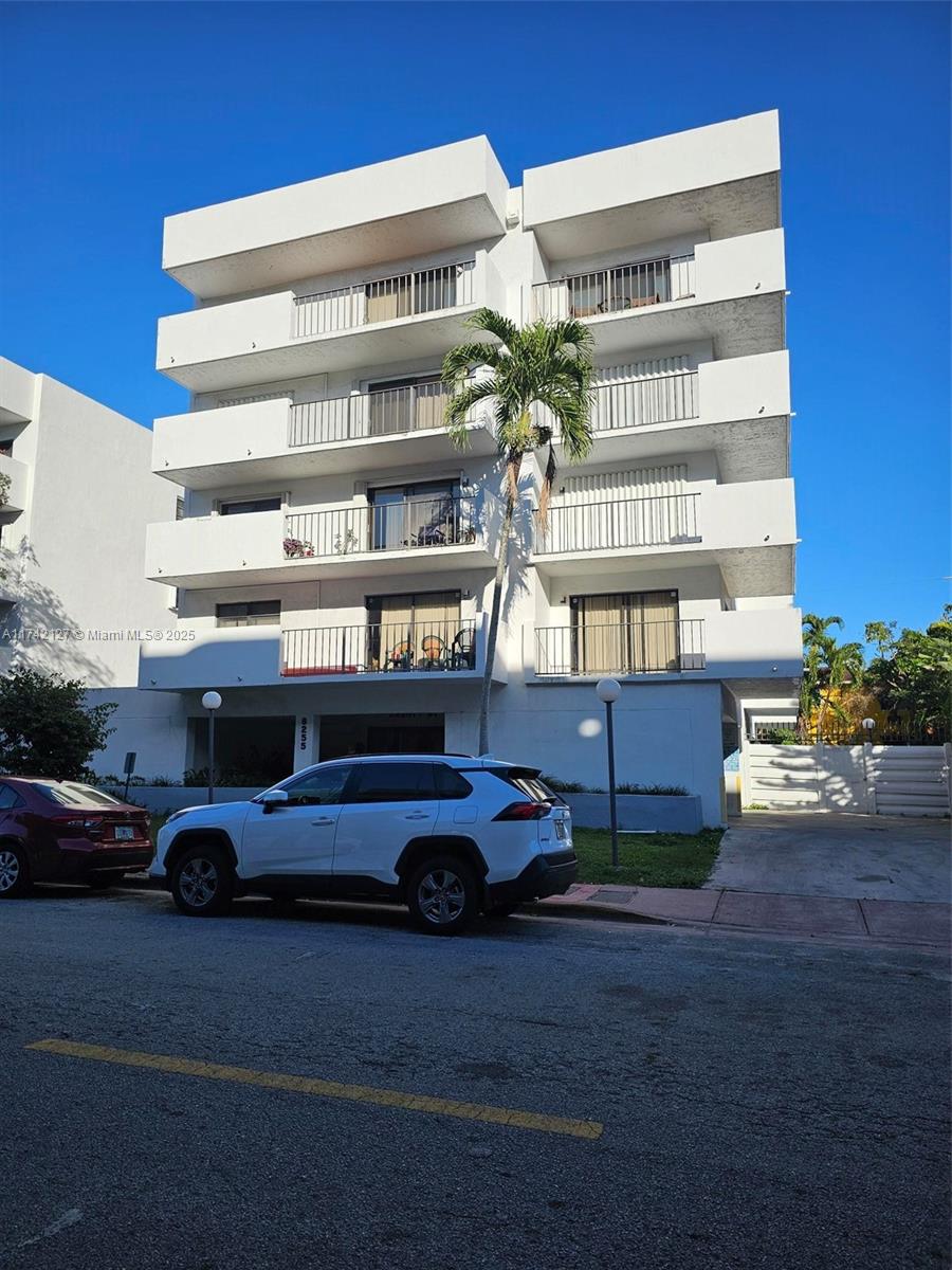8255 Abbott Ave 303