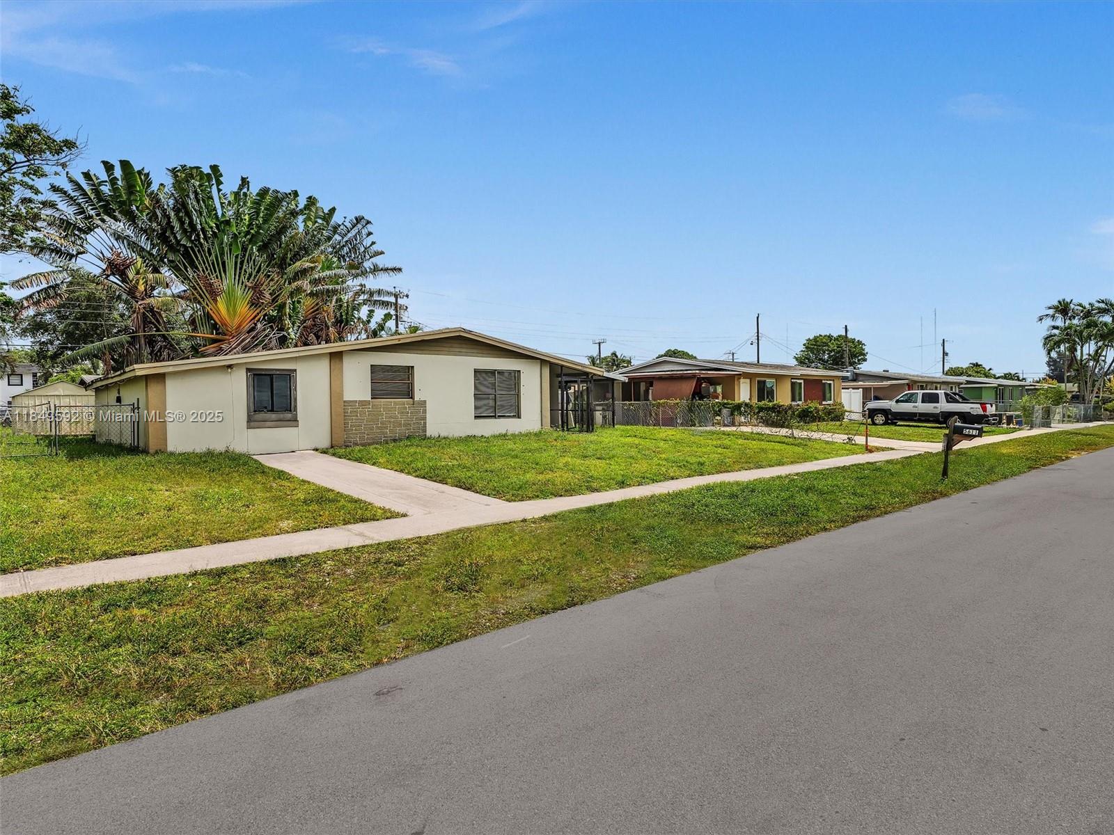 PLAYLAND VILLAGE SEC 3 - Residential Lease