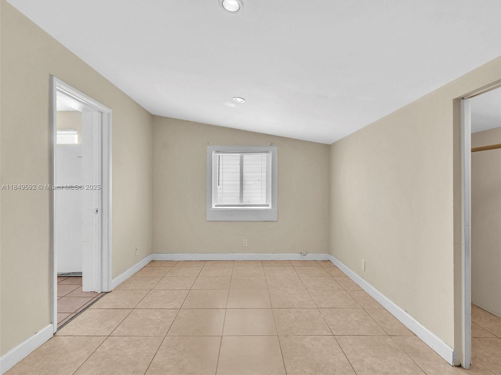 PLAYLAND VILLAGE SEC 3 - Residential Lease