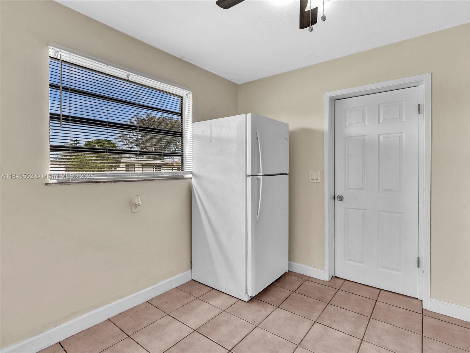 PLAYLAND VILLAGE SEC 3 - Residential Lease