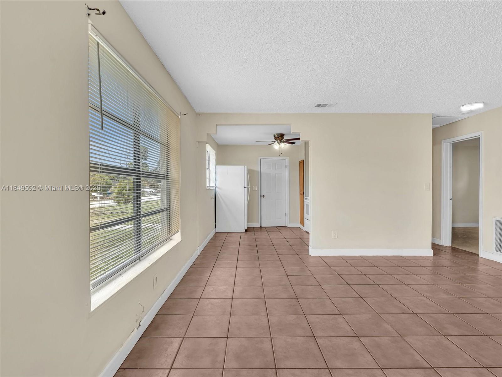 PLAYLAND VILLAGE SEC 3 - Residential Lease