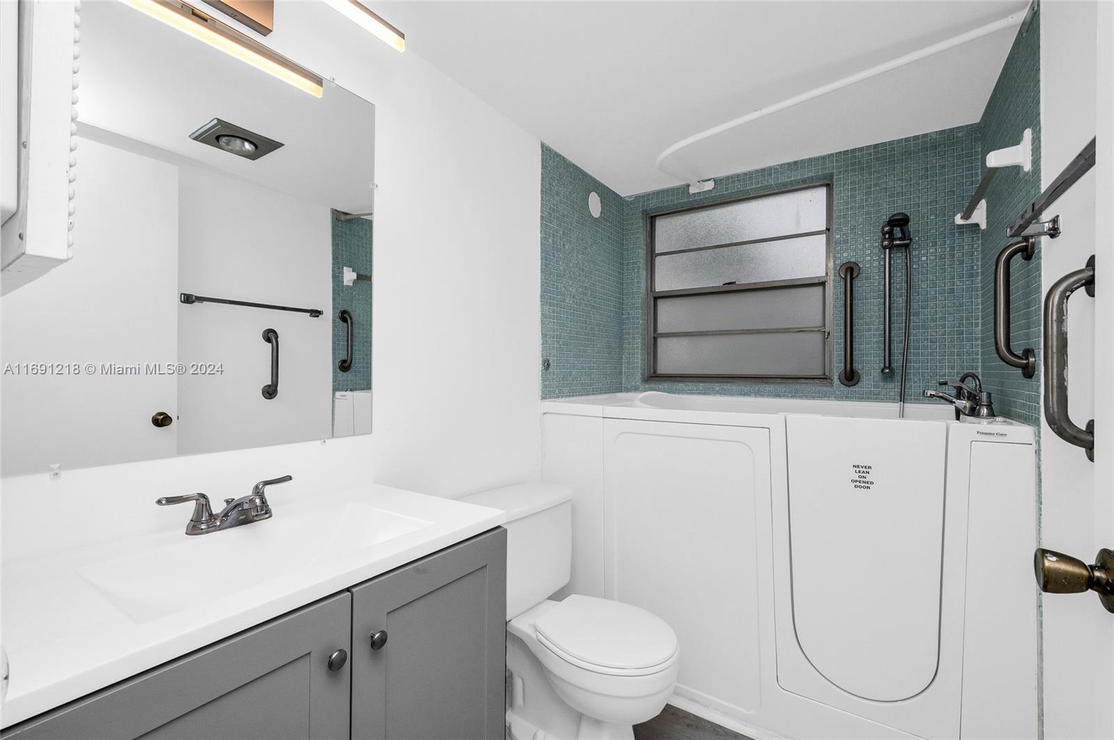 FANSHAW AT CENTURY VILLAG - Residential